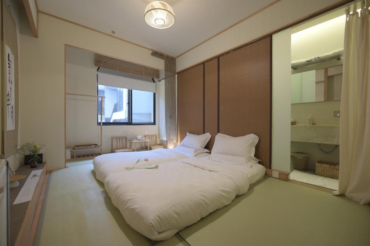 Shanghai Xintiandi Former French Historical Area Hotel Экстерьер фото